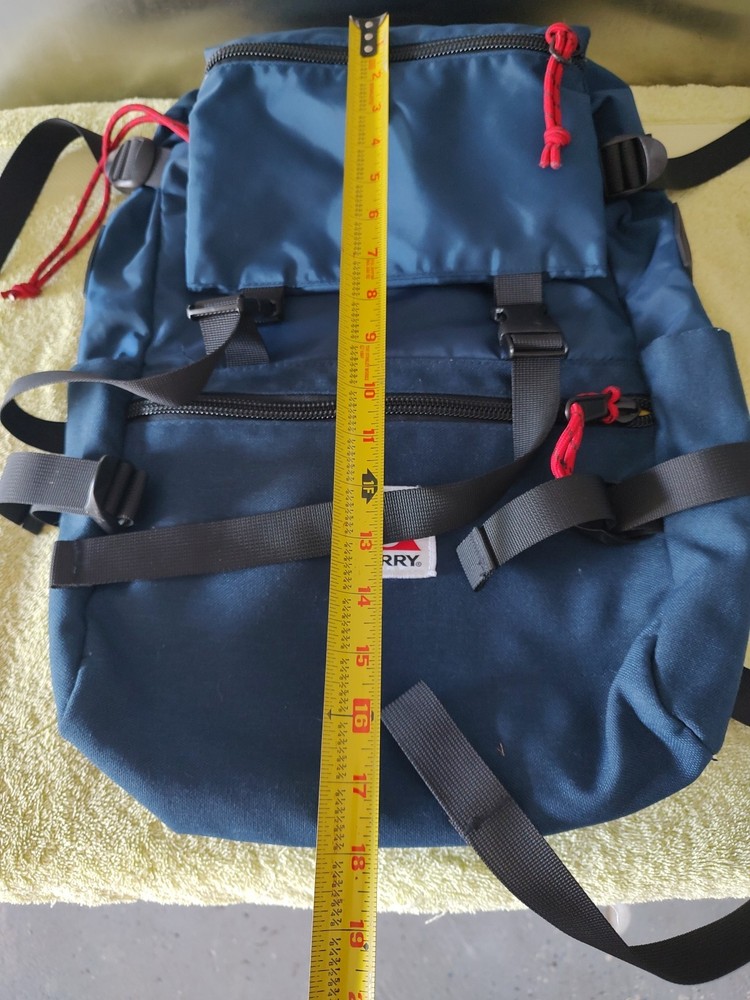 Gerry Outdoor - Multi Compartment Backpack Water Resistant Navy Blue