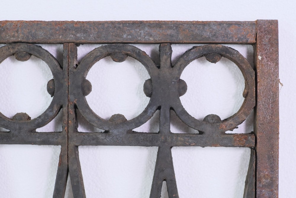 Antique Diamond Circle Cast Iron Gate Panel