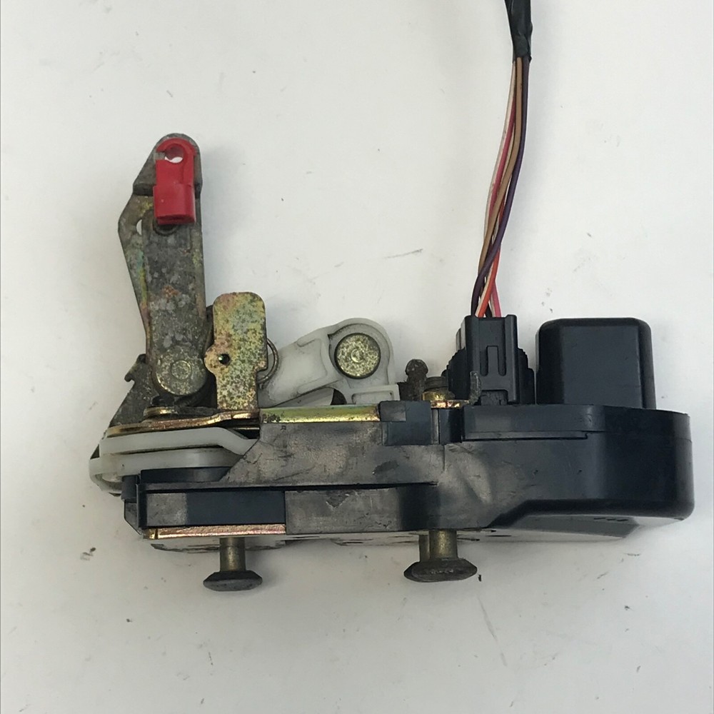 04 - 07 Jeep Liberty Trunk Latch Tailgate Lock Latch Actuator 2004-2007 05 06