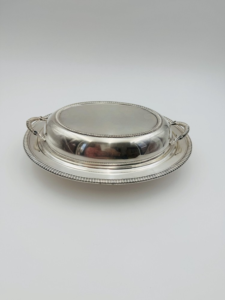Vintage Silver Plated Vegetable Serving Bowl 12" Oval Covered WM Rogers
