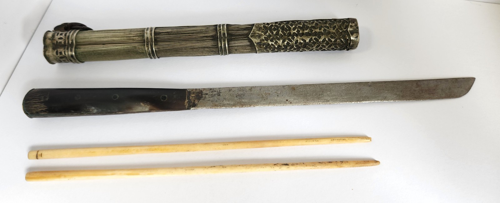 Antique Asian Chinese Knife Bone Chopsticks Traveling Eating Trousse Set