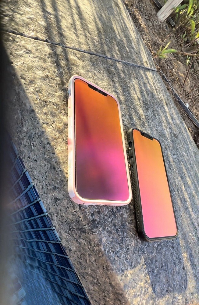 New Reusable Color Changing Privacy Screen Protector iPhone 16 15 14 13 Pro Max