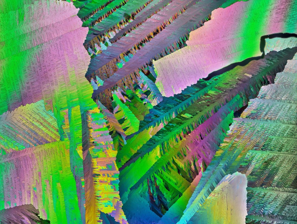 Microscope slide for polarized light, Caffeine