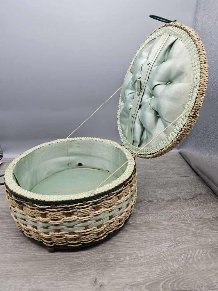 Vintage Dritz Round Wicker Sewing Basket Green