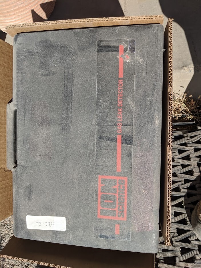 Ion science gas detector