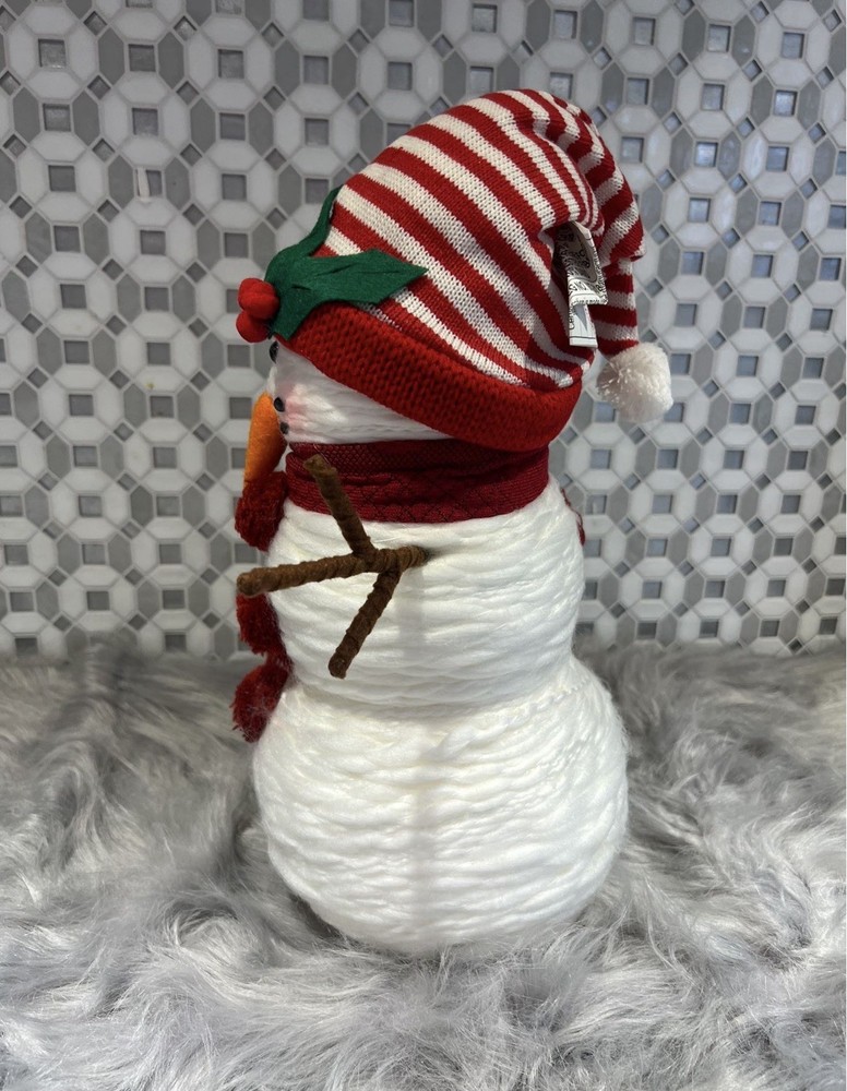 Christmas Yarn TableTop Snowman