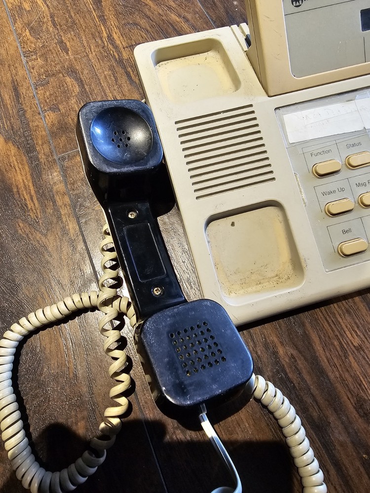 Mitel SX-50 Console 9104-060-001-NA READ UNTESTED