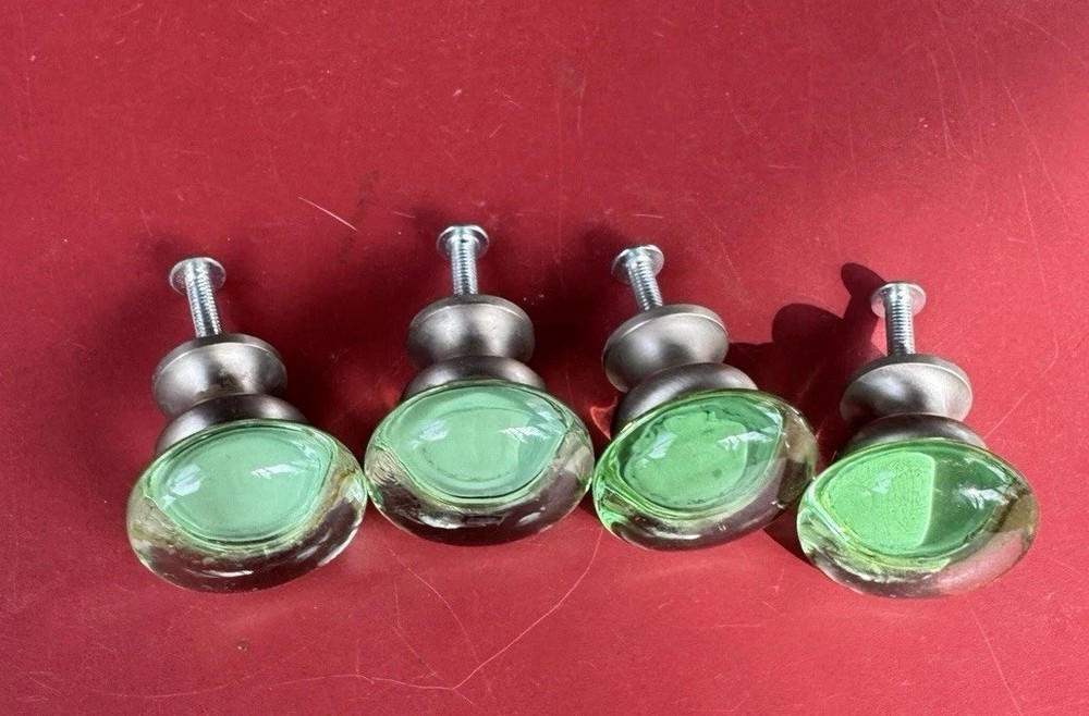 4 VINTAGE LIME GREEN And Clear GLASS DRAWER PULLS KNOBS