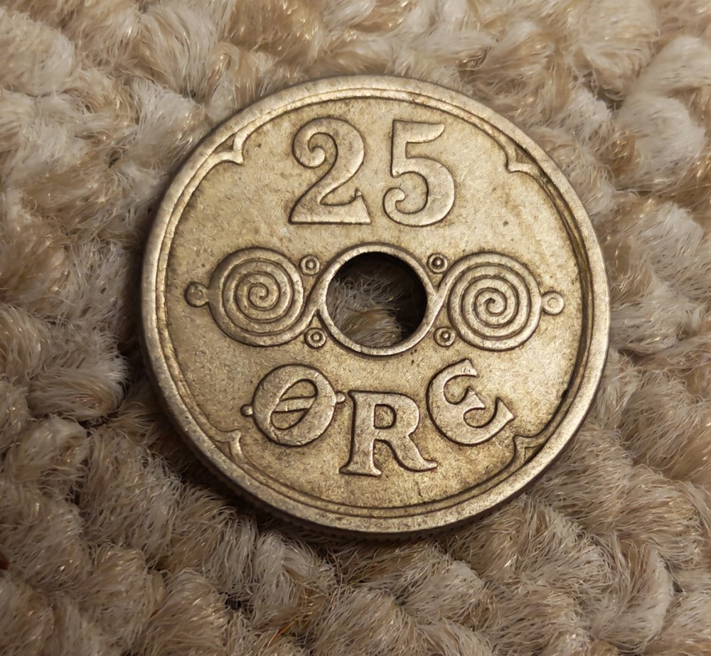 1938 DENMARK 25 ORE Coin