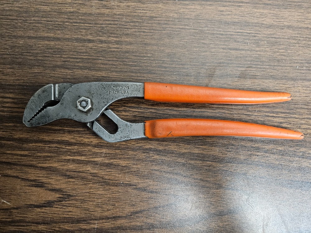 Snap-On 91ACP 9" Adjustable Joint Interlocking Channel Pliers Orange Handle