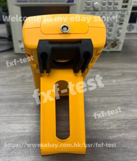 Fluke 725 Multifunction Process Calibrator/UPS or DHL