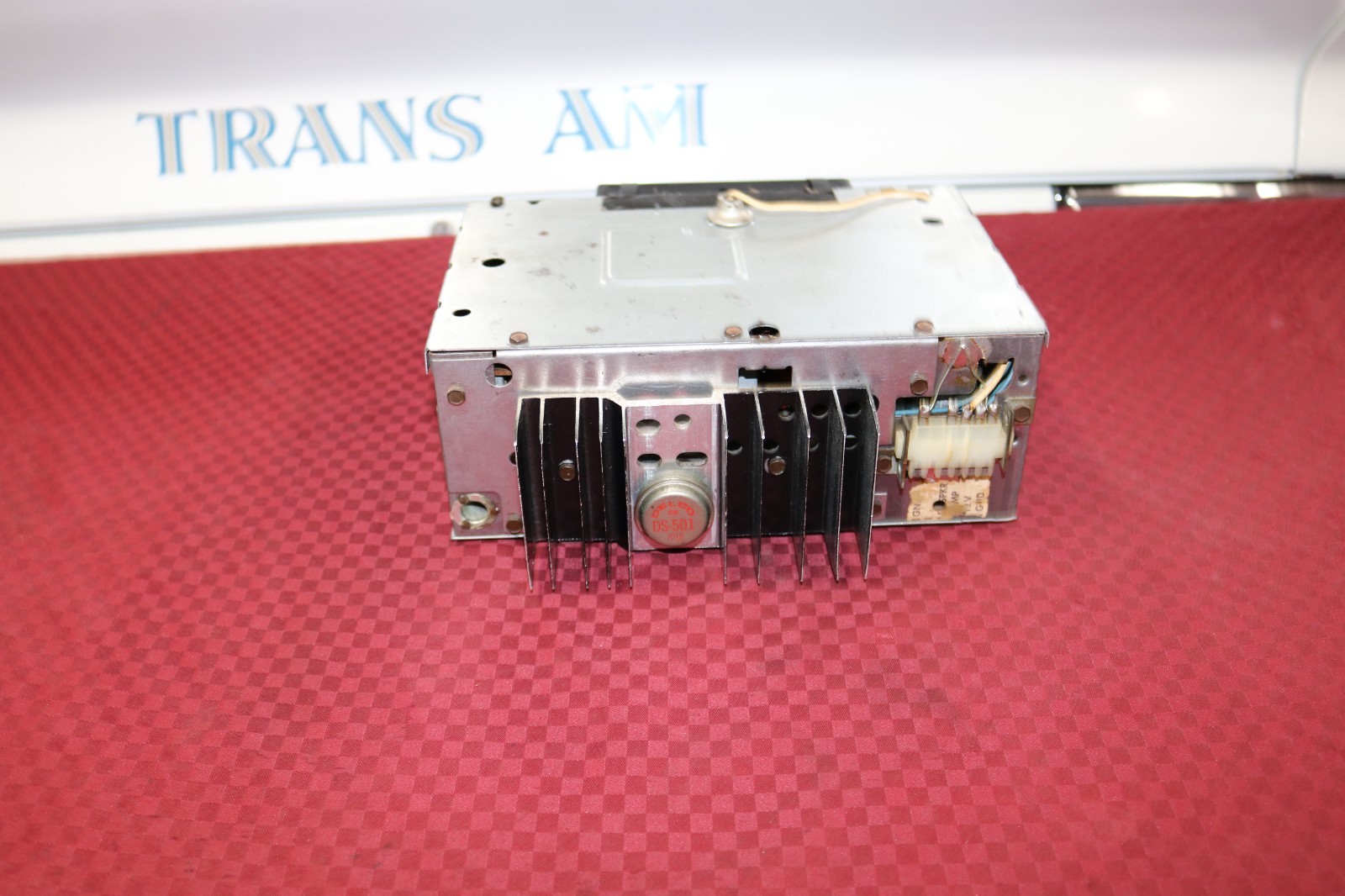 1970 CHEVELLE CAMARO NOVA MONTE CARLO CAPRICE AM-FM RADIO....CLEAN DELCO 01BFP3