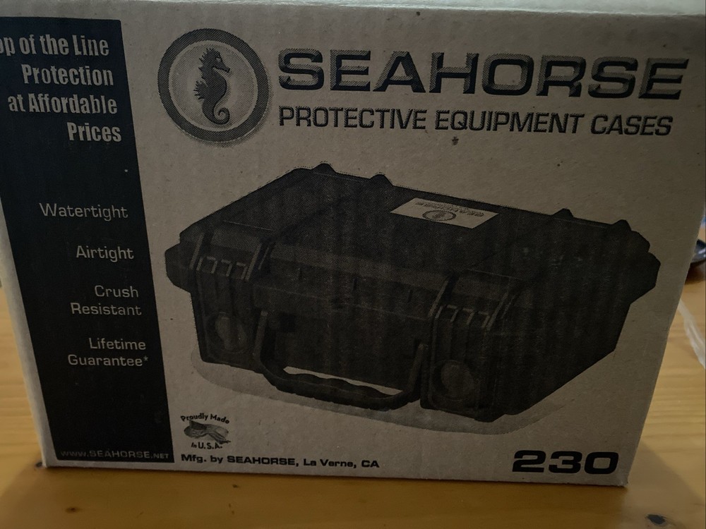 Seahorse 230 Locking Medium Tactical Case With Foam