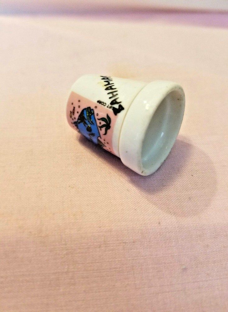FINE PORCELAIN THE BAHAMAS THIMBLE