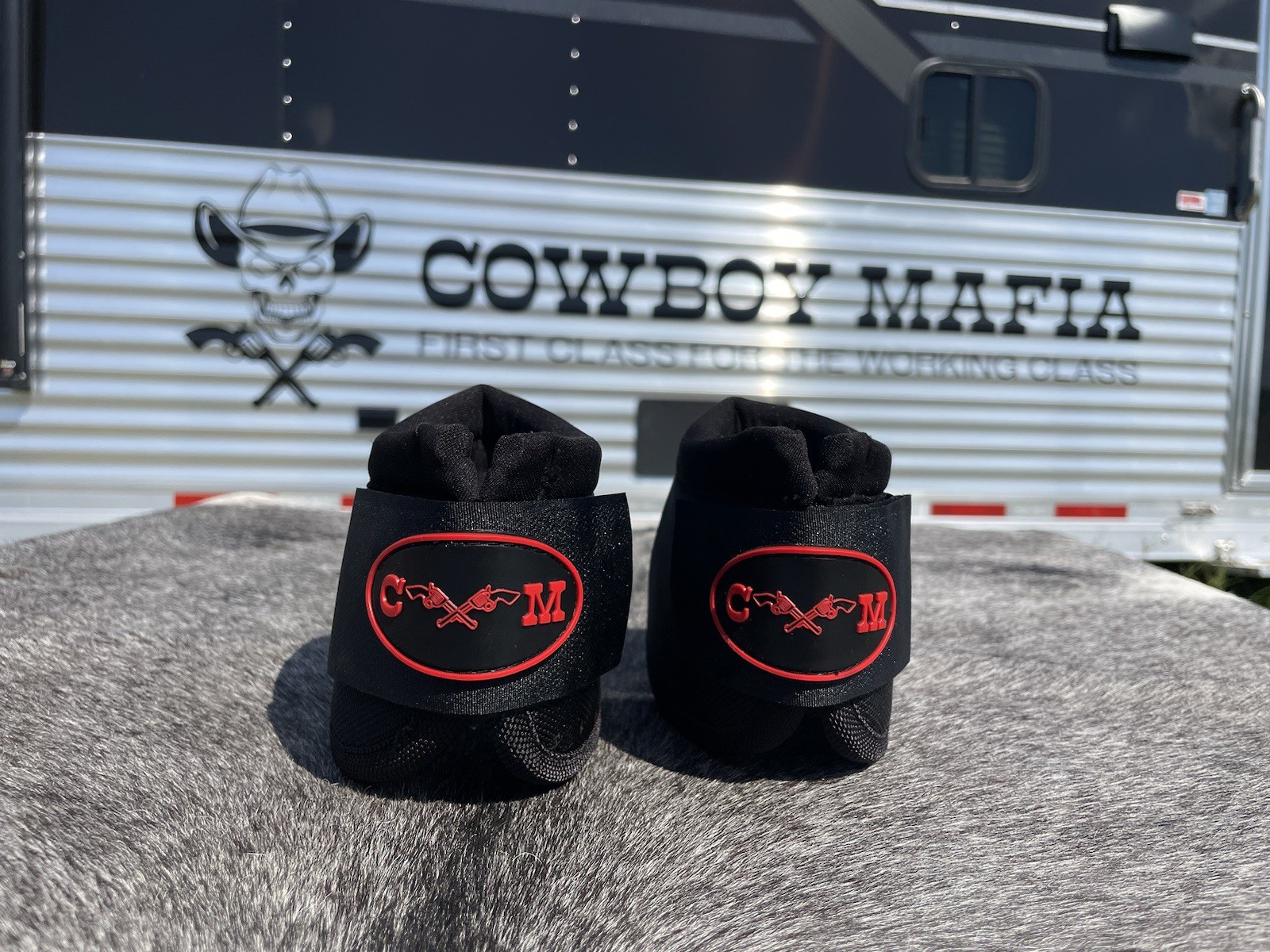 CM SureStep Bell Boots Black MEDIUM