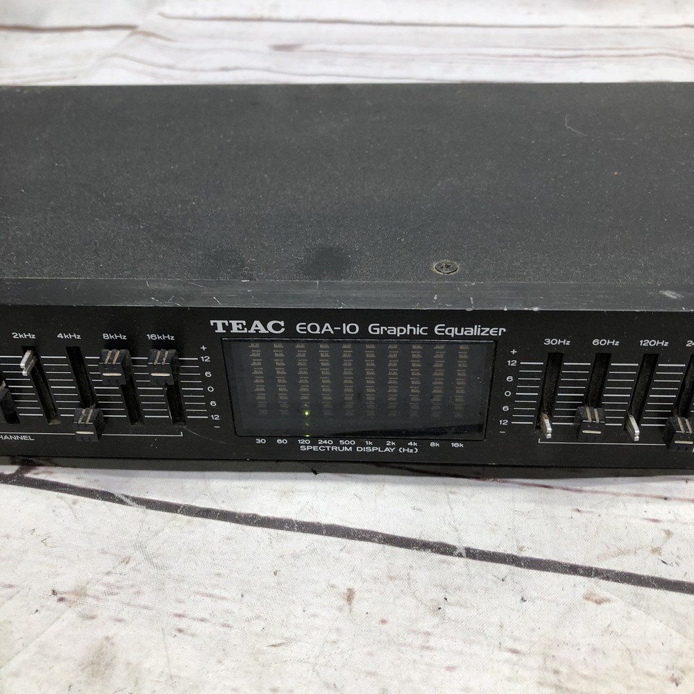 TEAC EQA-10 Stereo Graphic Equalizer Missing Some Knobs Power On UNTESTED READ!