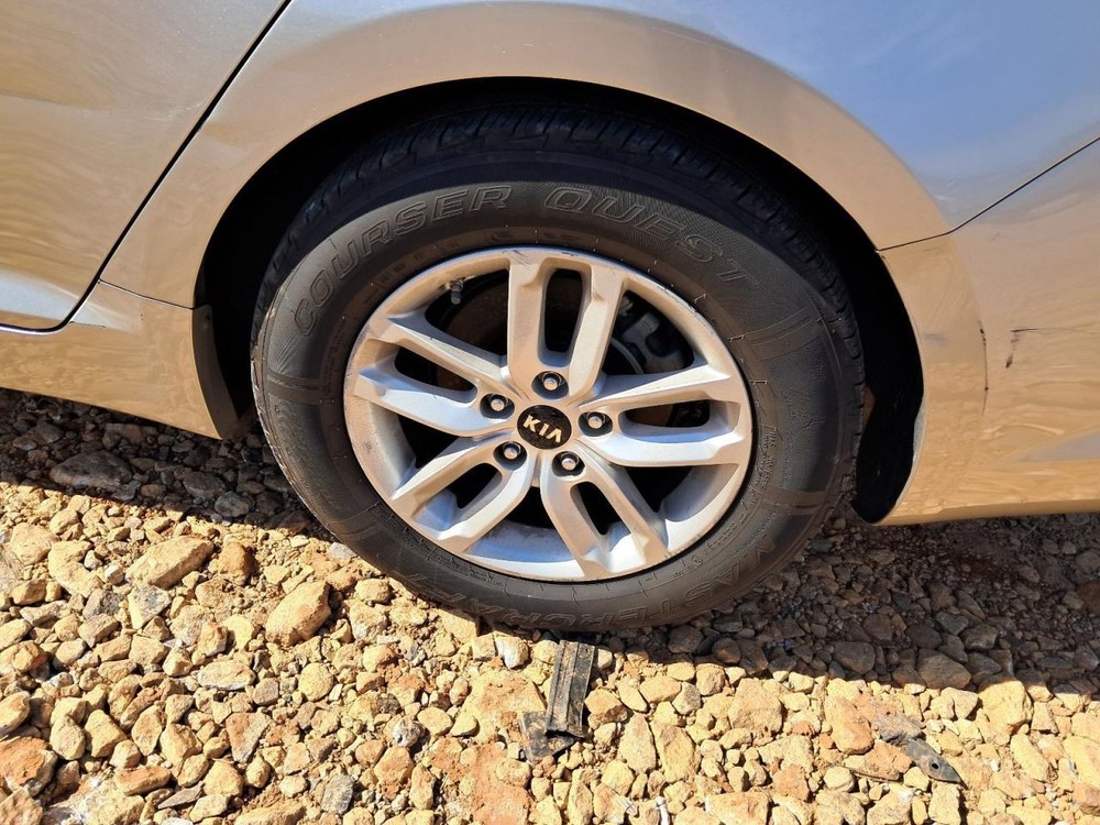 OPTIMAKIA 2011 Glove Box 4809367