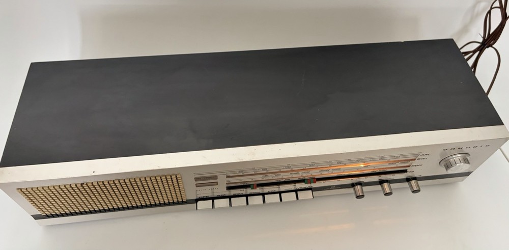 Vintage Grundig Model RF 2160U Solid State Stereo Read Description