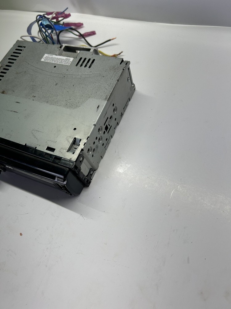 JVC KD-R620 CD Player In Dash Receiver
