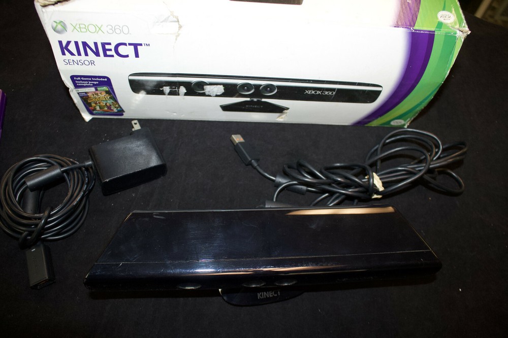 Microsoft Xbox 360 Kinect Sensor Bar And Kinect Adventures Game