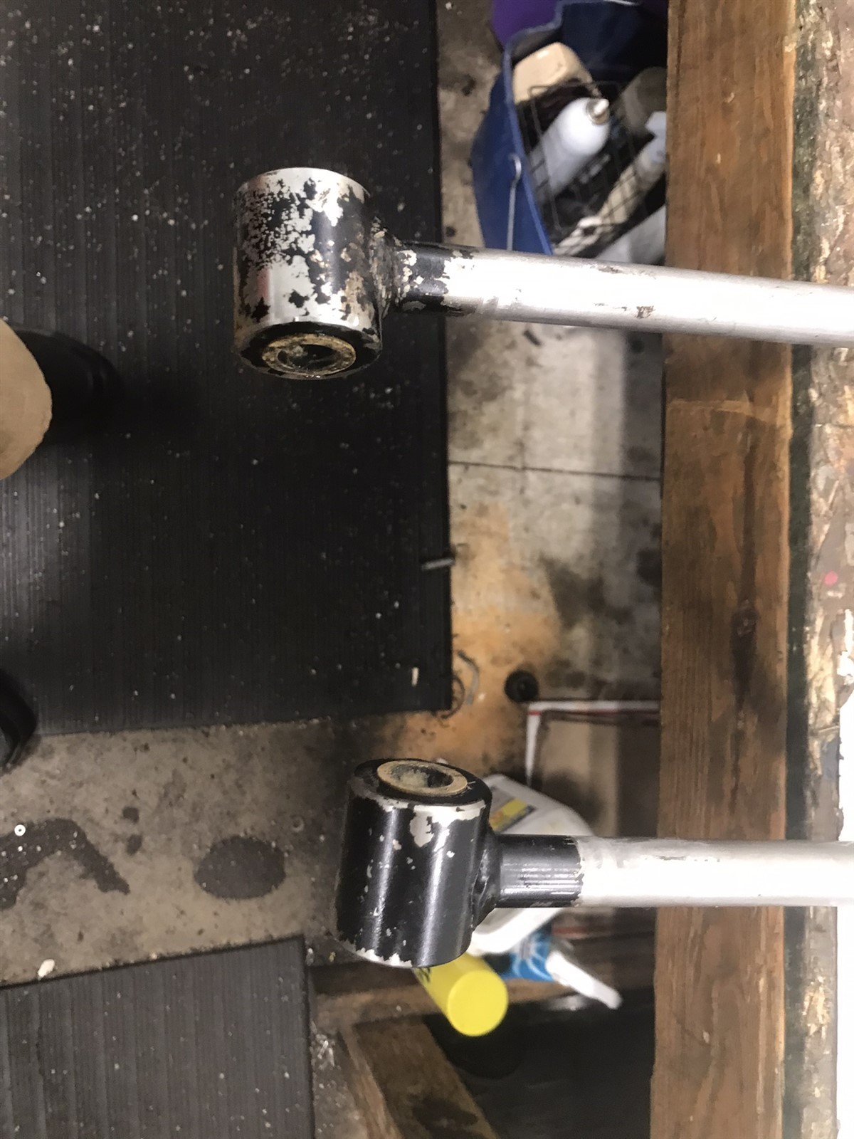 Mercury marine MerCruiser Alpha Bravo trim tilt lift hydraulic cylinders NO SALT