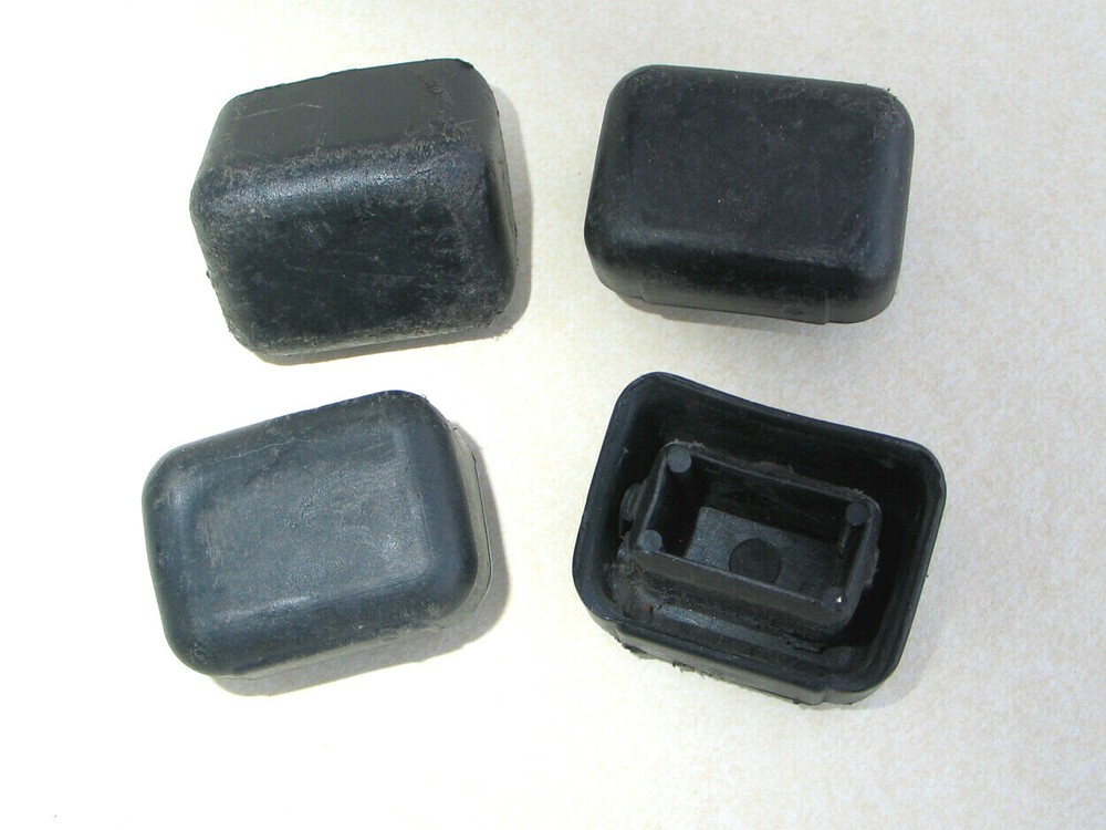4 - Thule EC-1 black plastic end caps for rectangle-square bars - - EC1 covers