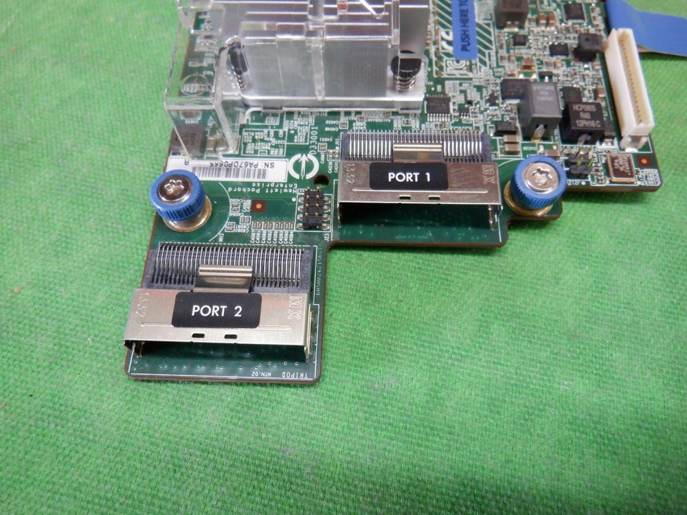 HP 848147-001 P840ar Smart Array SAS Controller with Cables 843201-001