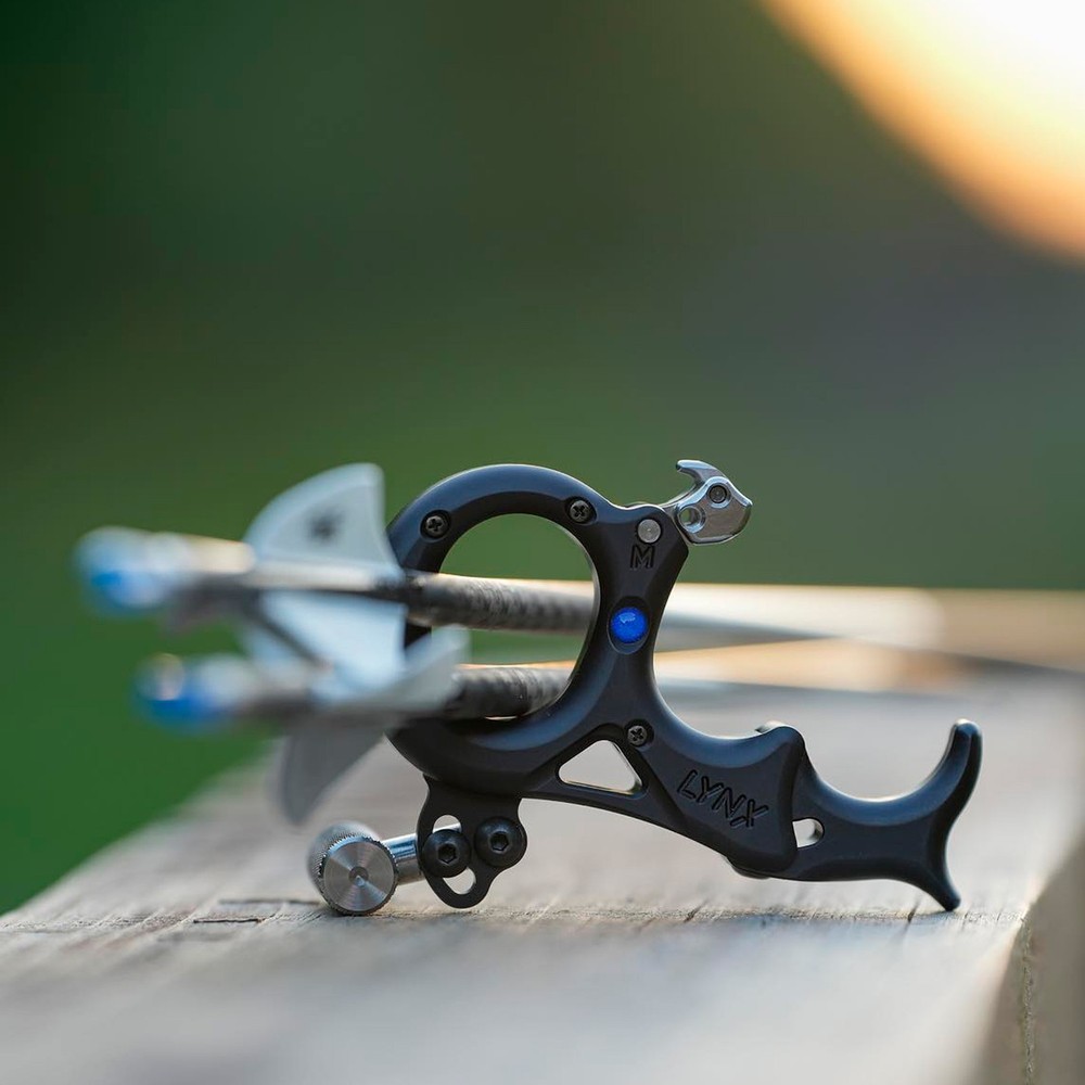 STANISLAWSKI Lynx Hinge Black Release, Size: M (8482)
