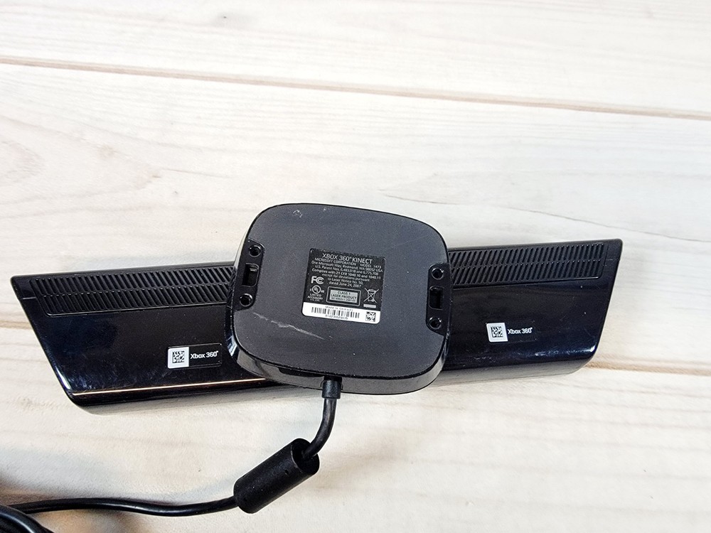 OEM Microsoft Xbox 360 Kinect Sensor Model 1473 Black TESTED