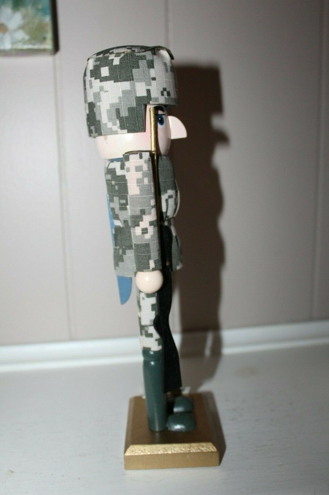 CHRISTMAS NUTCRACKER -NEW 10" SOLDIER