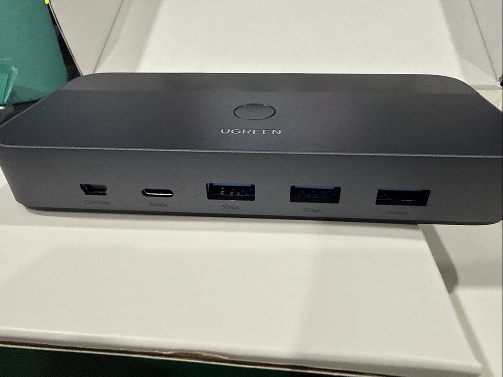 UGREEN HDIM KVM SWITCH 2-1 OUT Open Bx Amazon Return