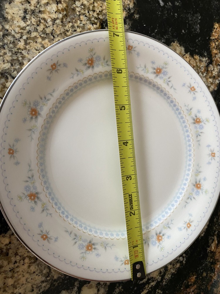 Mikasa Rutledge 5 piece placesetting