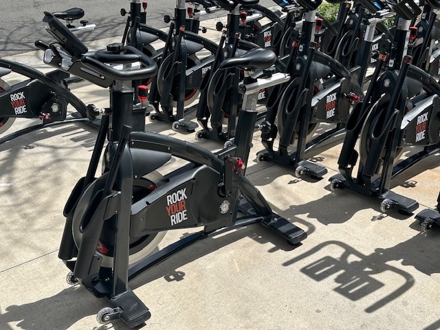 Schwinn AC POWER Exercise Bikes CARBON BLUE Indoor Cycling Gym CARDIO Yoga HIIT