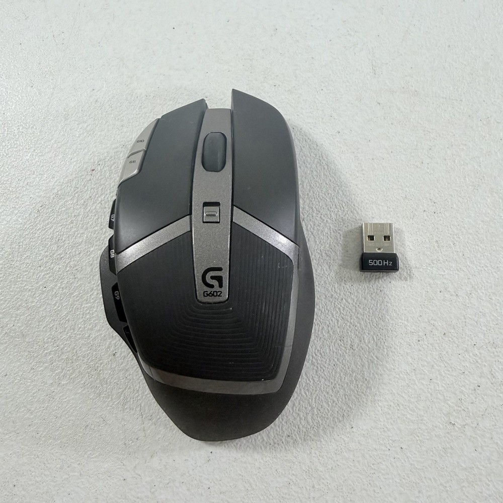 Logitech G602 Wireless Gaming Mouse 11 Buttons with USB Dongle Fully Functional