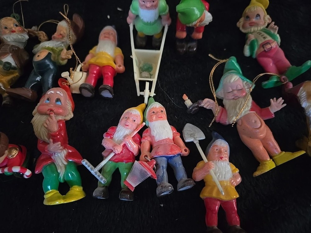 Gnome Ornaments And Figurines