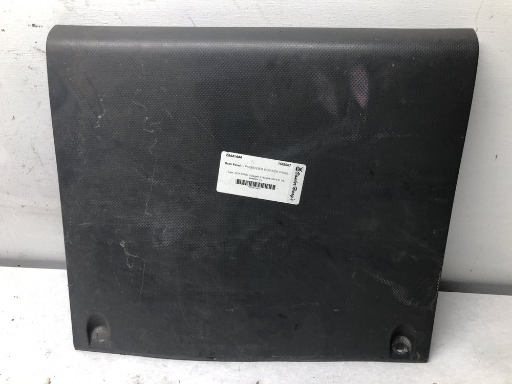 Isuzu NPR KICK Dash Panel - Used