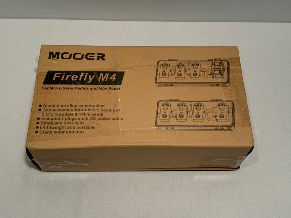 Mooer Firefly M4 Flight Case / Pedalboard for Mooer Effects Pedals