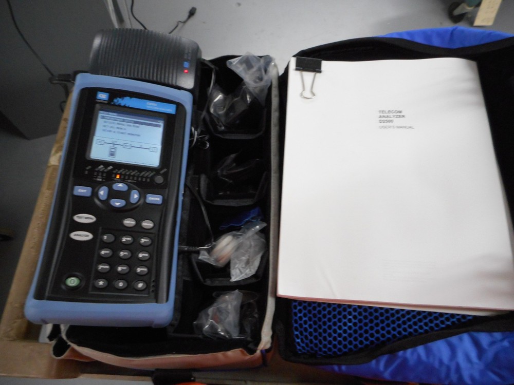 Aethra D2500 telecom analyzer