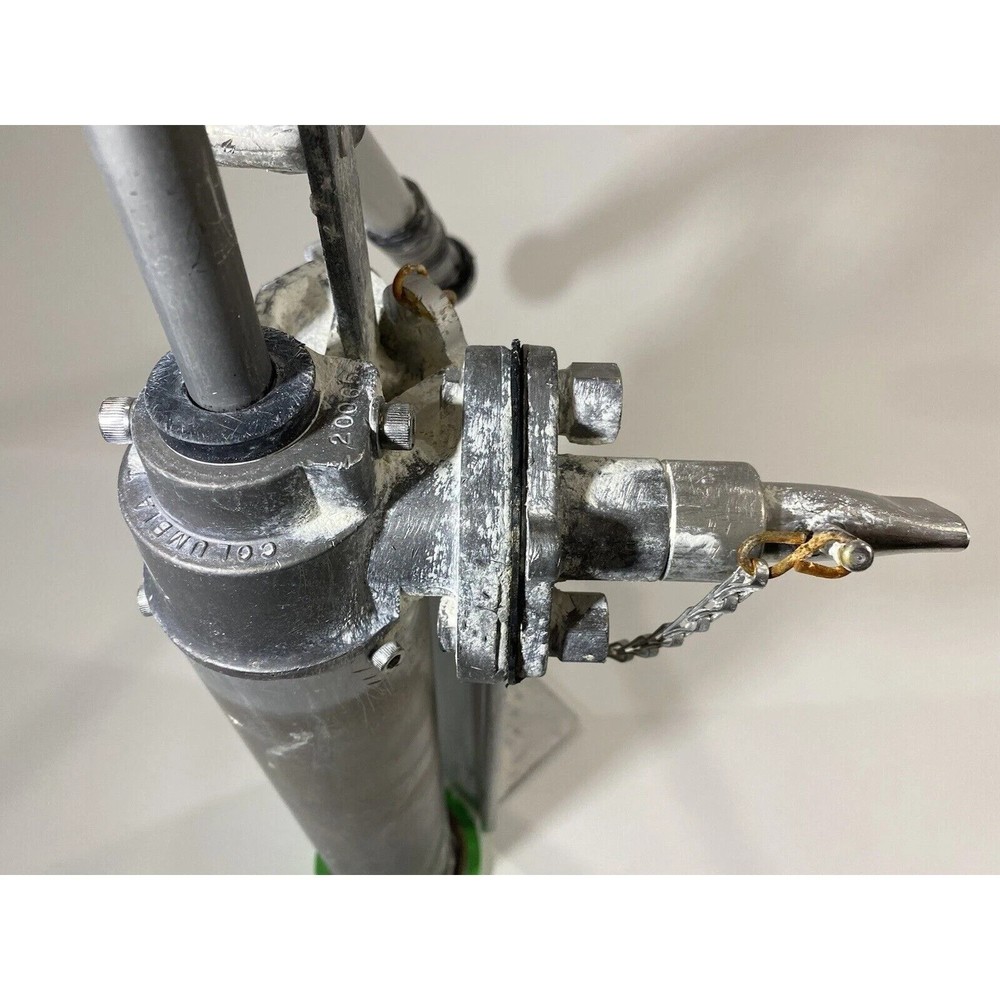 🔥 Used Columbia Drywall Loading Pump - Easy Clean for Fast-Set Compound 🔥