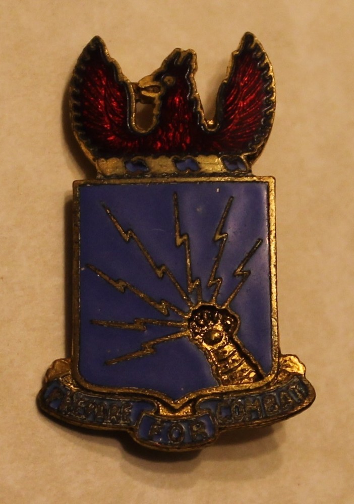 Army Air Forces Eastern Flying Training Command WWII Pin / Badge / DI / DUI