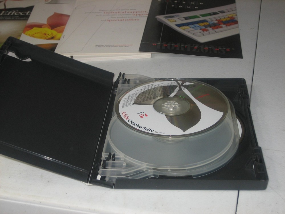 Adobe Creative Suite 1.3 UPGRADE & CREATIVE SUITE PREMIUM w/Serial Numbers/MAC