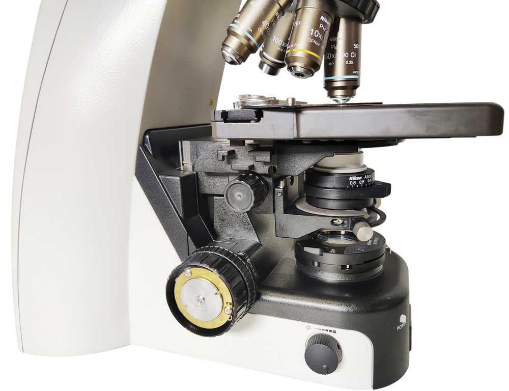 Nikon Eclipse Ci-L LED Microscope with 4 Objectives 100x, 50x, 40x, 10x