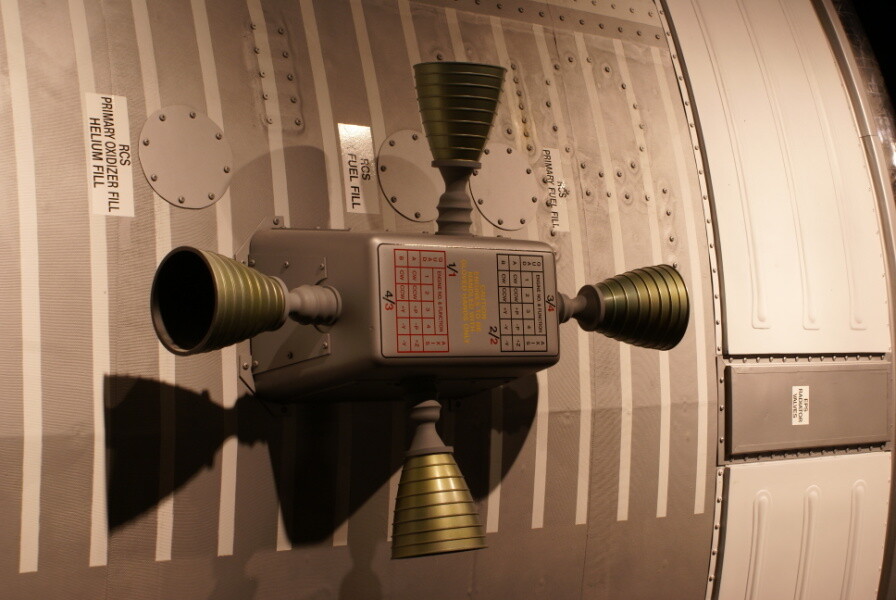 Apollo Quad Thruster RCS Model Kit 1/4 Scale