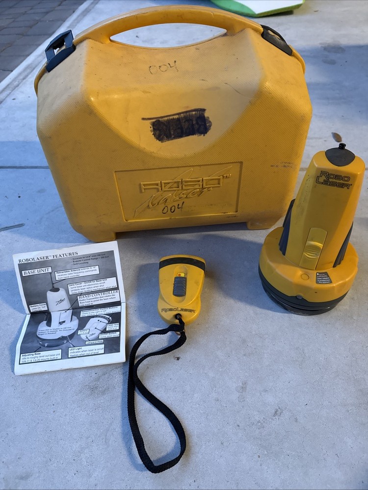 RoboToolz Robo Laser RB01001 Self Leveling Laser with Remote & Case UNTESTED