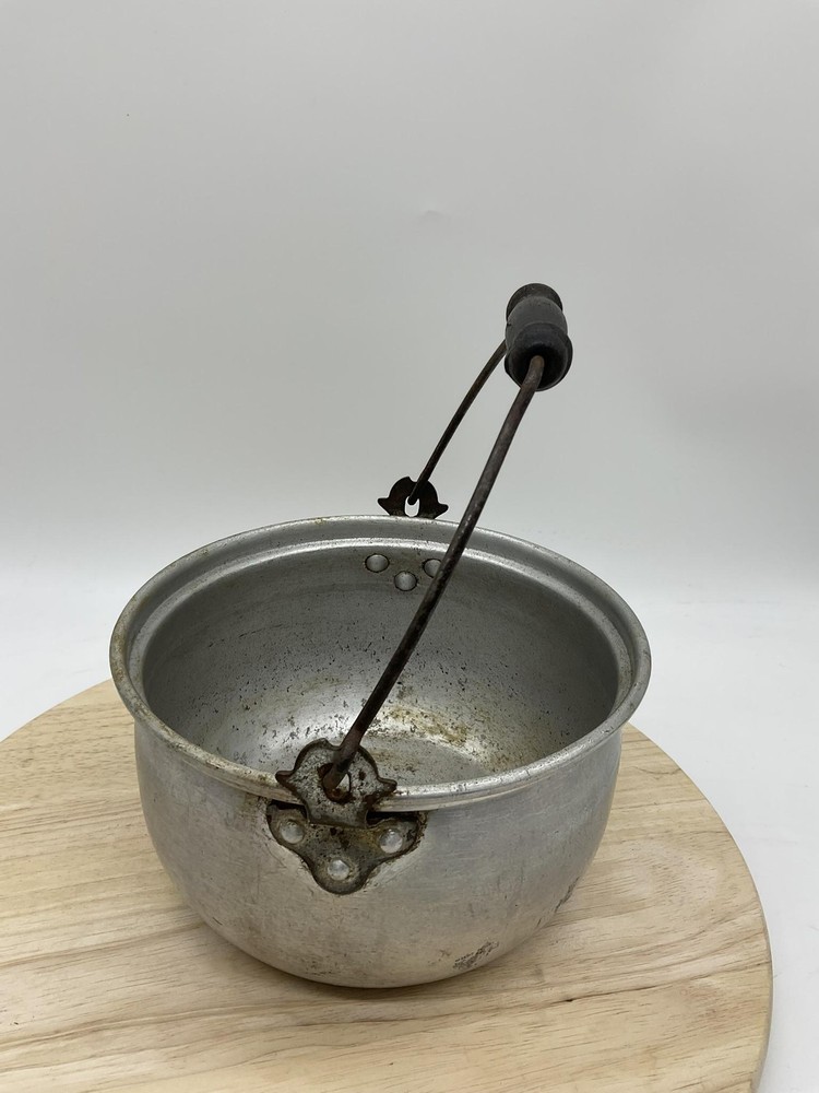 Vintage Aluminum Campfire Pot Kettle Bail Handle Rustic Primitive Cookware