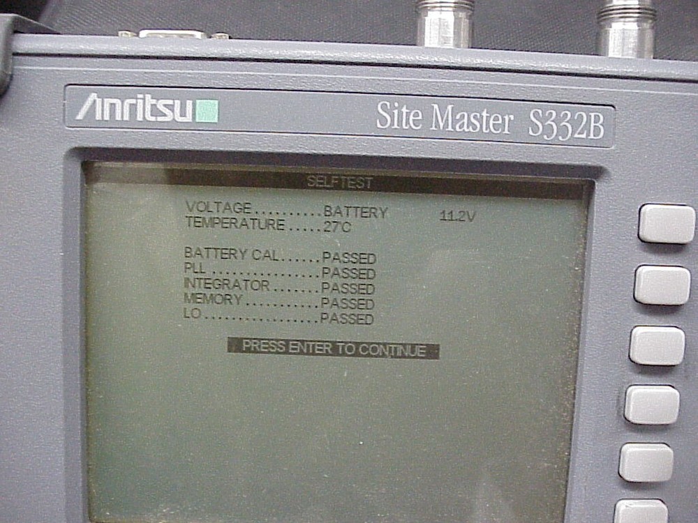 Anritsu Site Master S332B Cable Antenna / Spectrum Analyzer S332
