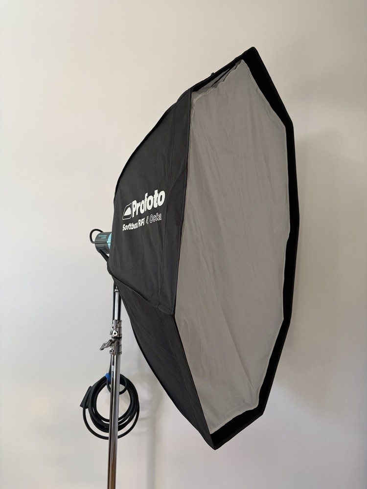 Profoto 4' RFI Softbox Octa - Soft Box