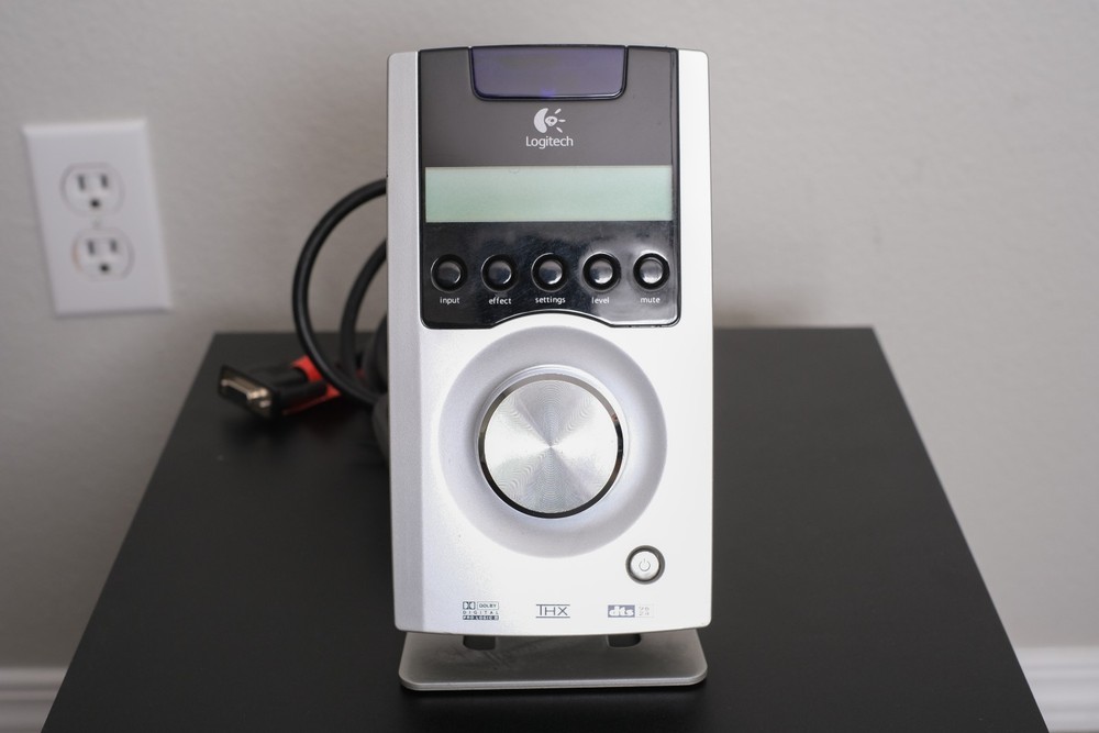Logitech Z-5500 THX 5.1 Digital Surround Sound Speaker System