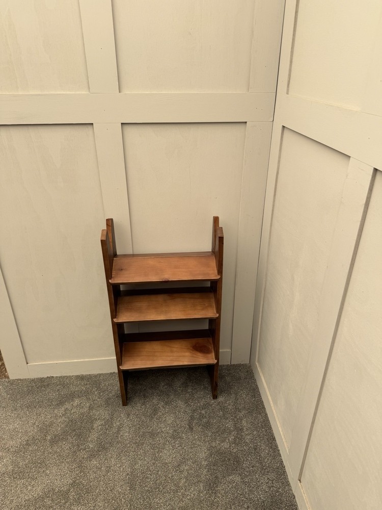 Vintage Style Pine Step Ladder Folding Kitchen Steps