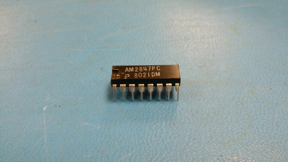 (4 PCS) AM2847PC AMD 80-BIT SHIFT REGISTER, TRUE OUTPUT, PDIP16